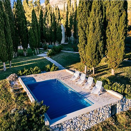 Country House Uros In Nature With Pool Lovorno Extérieur photo