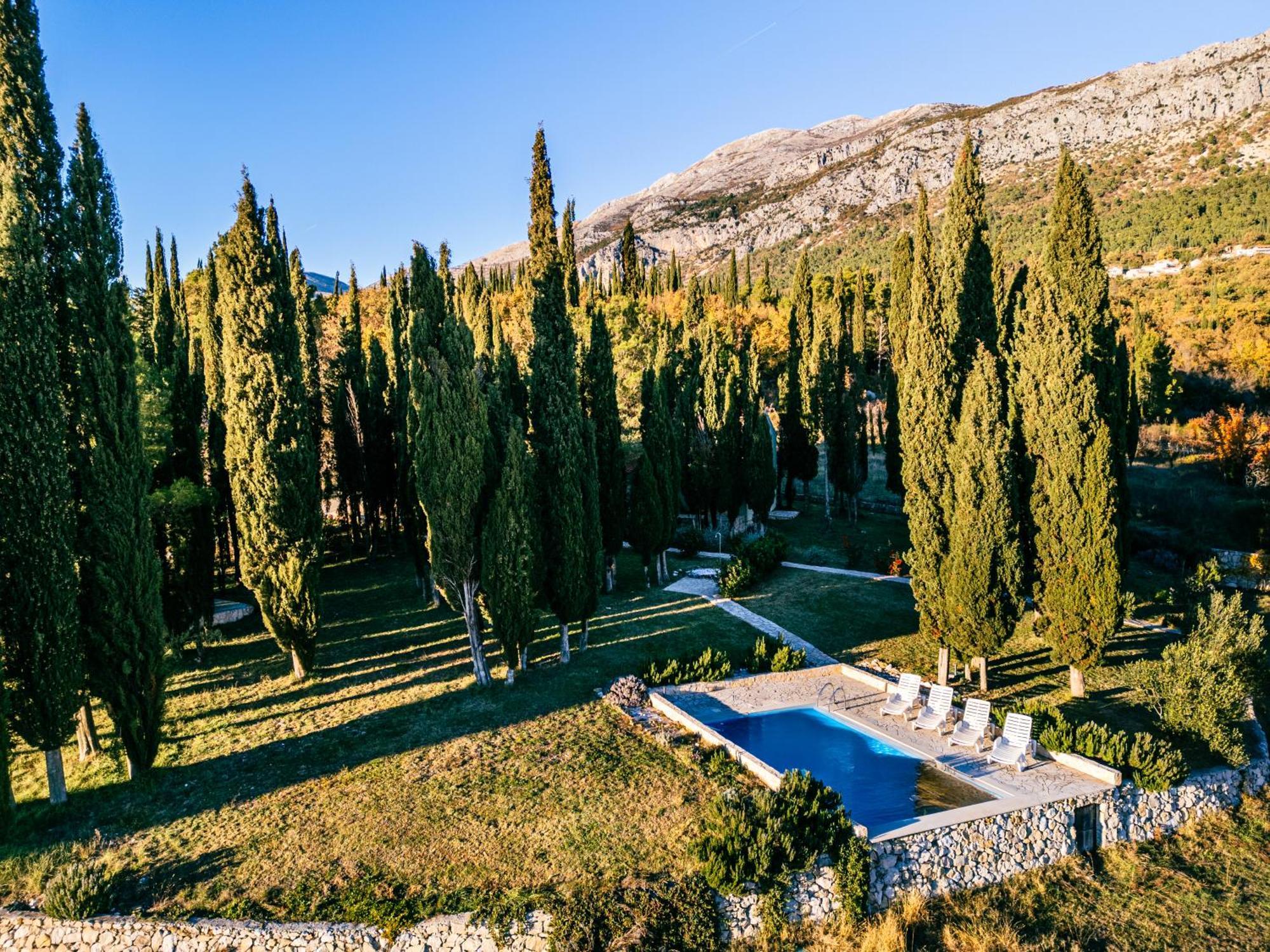 Country House Uros In Nature With Pool Lovorno Extérieur photo