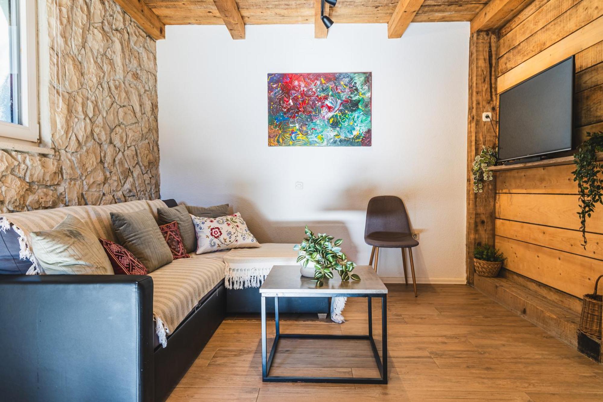 Country House Uros In Nature With Pool Lovorno Extérieur photo